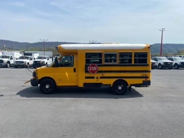 Picture of 2005 Chevrolet Express 3500 Bus School Bus