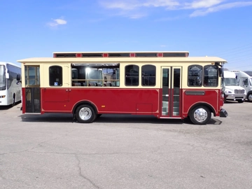 Picture of 2014 Hometown Trolley Villager 208 Trolley Bus Shuttle Bus