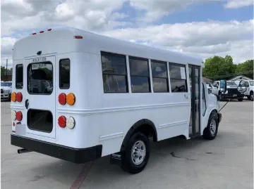 Picture of 2018 Chevrolet Express 3500 Shuttle Bus
