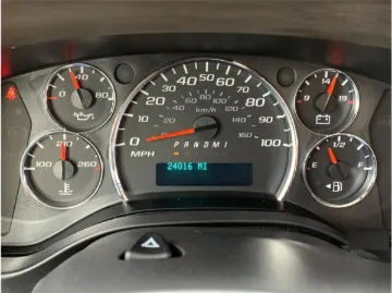 Picture of 2018 Chevrolet Express 3500 Shuttle Bus