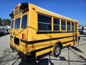 Picture of 2013 GMC Savana 4500 Bus School Bus