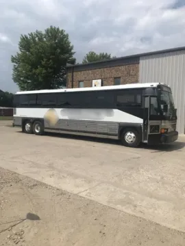 Picture of 1989 MCI 102A3 Coach Bus
