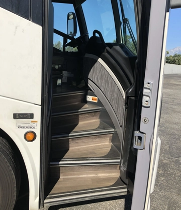 Picture of 2018 MCI J4500 Coach Bus