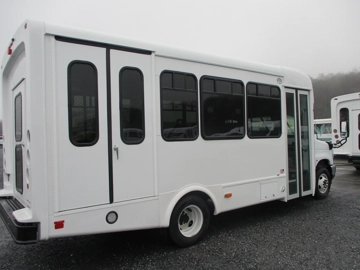 Picture of 2026 Ford Eldorado Advantage E450 ADA Shuttle Bus