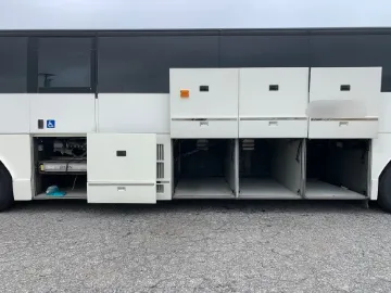 1999 Prevost H3-45 ADA Coach Bus