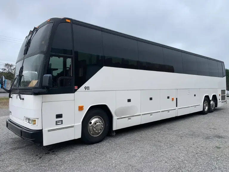 1999 Prevost H3-45 ADA Coach Bus