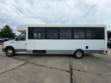 Picture of 2016 Ford E450 Cutaway Shuttle Bus