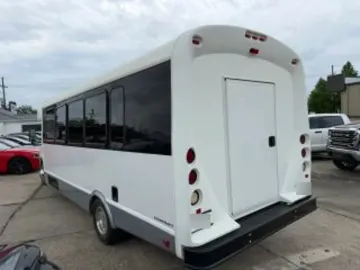 Picture of 2016 Ford E450 Cutaway Shuttle Bus