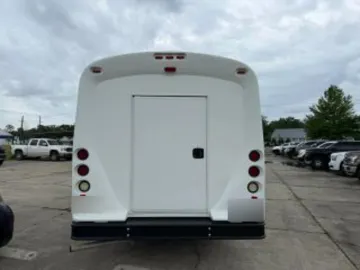 Picture of 2016 Ford E450 Cutaway Shuttle Bus