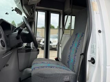 Picture of 2016 Ford E450 Cutaway Shuttle Bus