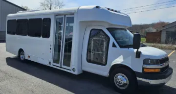 2017 Chevrolet Express 4500 ADA Shuttle Bus