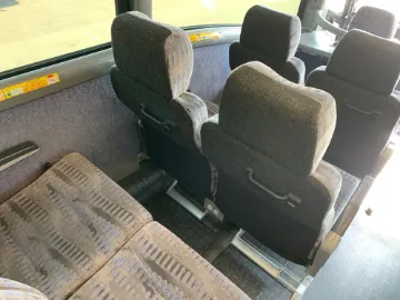 2007 MCI J4500 Coach Bus