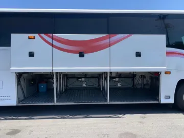 2007 MCI J4500 Coach Bus