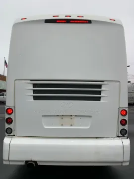 2007 MCI J4500 Coach Bus