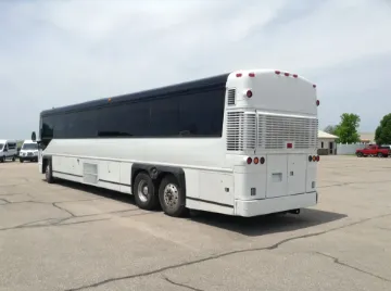 2007 MCI J4500 Coach Bus