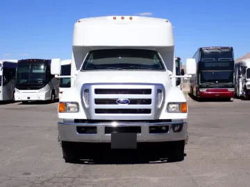 Picture of 2015 Starcraft XLT Shuttle Bus