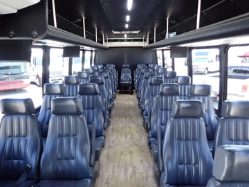 Picture of 2015 Starcraft XLT Shuttle Bus