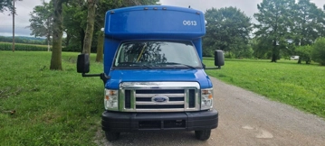 Picture of 2013 Ford E-450 ADA Shuttle Bus