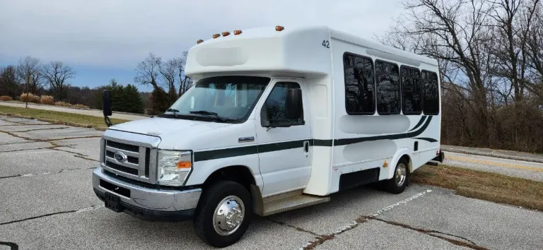 Picture of 2012 Ford E-350 ADA Shuttle Bus