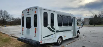 Picture of 2012 Ford E-350 ADA Shuttle Bus