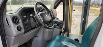 Picture of 2012 Ford E-350 ADA Shuttle Bus