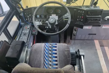 Picture of 1996 MCI 102D 47P 