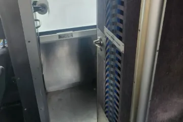 Picture of 1996 MCI 102D 47P 