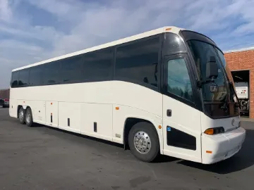 1999 MCI 102-EL3 Coach Bus