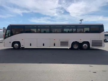 1999 MCI 102-EL3 Coach Bus