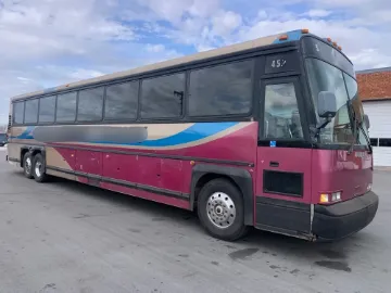 1994 MCI 102-DL3 Coach Bus