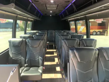 2018 Ford E-450 Shuttle Bus