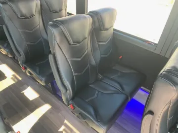 2018 Ford E-450 Shuttle Bus