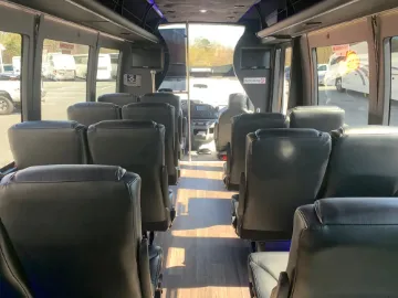 2018 Ford E-450 Shuttle Bus