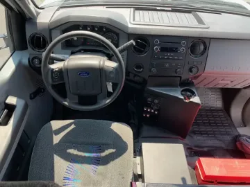 2012 Ford F-550