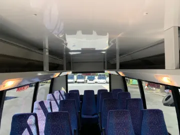 2002 Ford E-450 Shuttle Bus