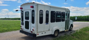 Picture of 2008 Ford E-350 Shuttle Bus