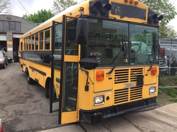 Picture of 2000 Thomas Built Buses Saf-T-Liner EF School Bus