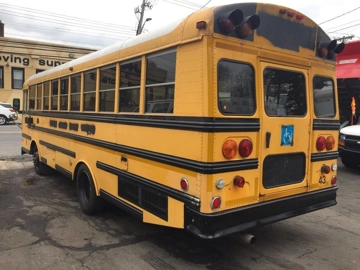 Picture of 2000 Thomas Built Buses Saf-T-Liner EF School Bus