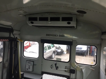 Picture of 2000 Thomas Built Buses Saf-T-Liner EF School Bus