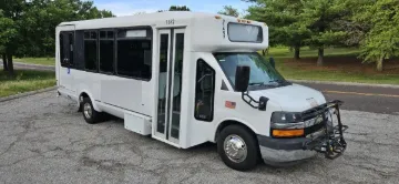 Picture of 2015 Chevrolet 4500 Shuttle Bus ADA