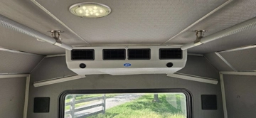Picture of 2014 Chevrolet 4500 Shuttle Bus