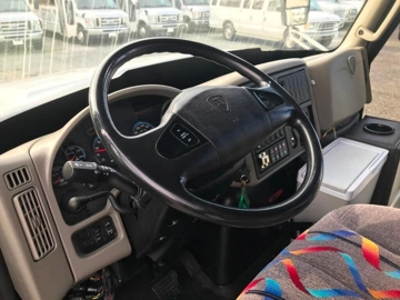 Picture of 2015 International Champion ADA Shuttle Bus