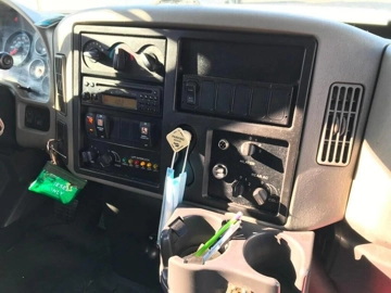 Picture of 2013 International PC505 Starcraft Mid Size Bus