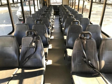 Picture of 2013 International PC505 Starcraft Mid Size Bus