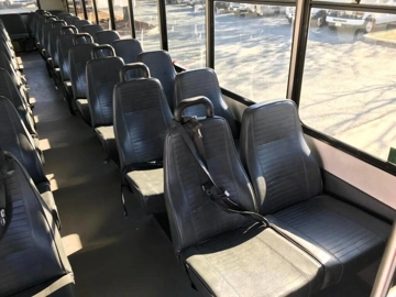 Picture of 2013 International PC505 Starcraft Mid Size Bus