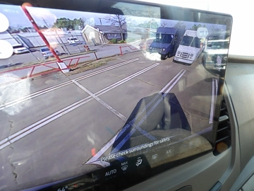 Picture of 2022 Ford Transit Passenger Van