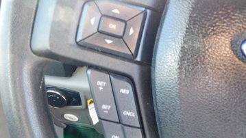 Picture of 2017 Ford F-550 Shuttle Bus