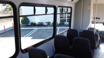 Picture of 2017 Ford F-550 Shuttle Bus