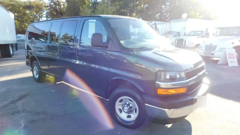 Picture of 2017 Chevrolet Express Passenger Van