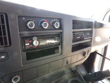 Picture of 2008 Chevrolet Express Shuttle Bus
